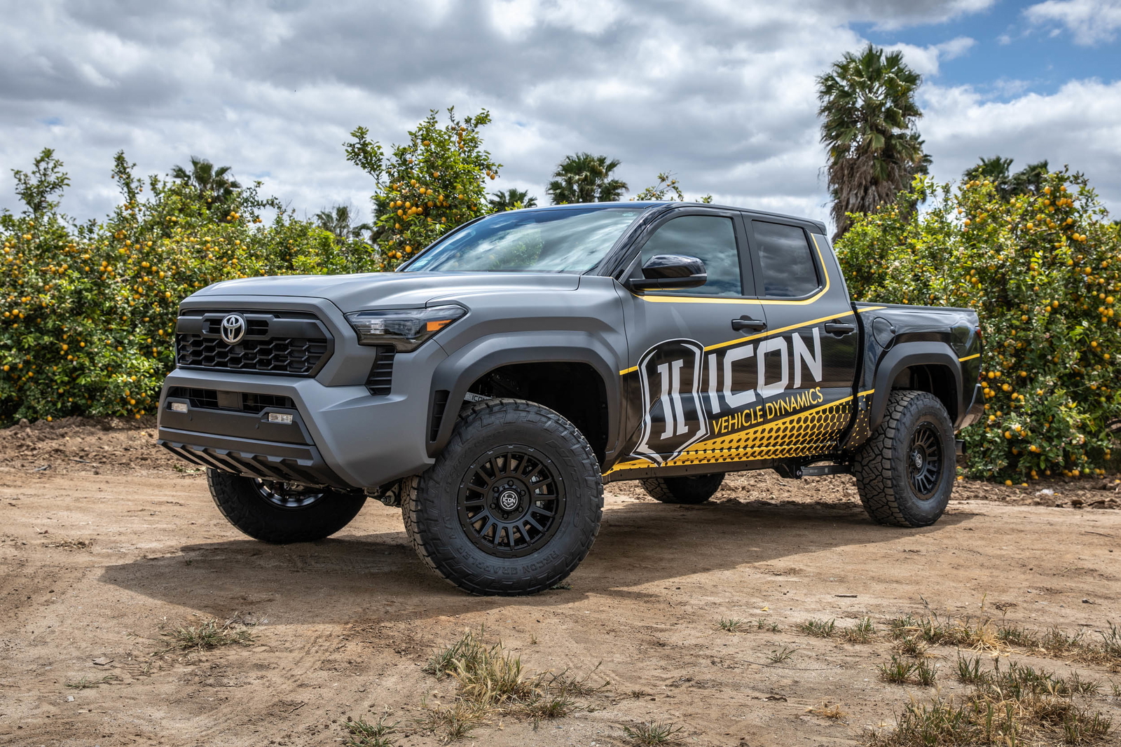 ICON 2024 Toyota Tacoma 1.25-3" Lift, Stage 2 Suspension System, Billet UCA