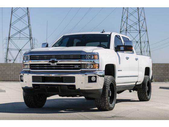 Cognito 3-Inch Performance Leveling Kit with Fox PS 2.0 IFP Shocks for 2011-2019  Silverado/Sierra 2500/3500 2WD/4WD