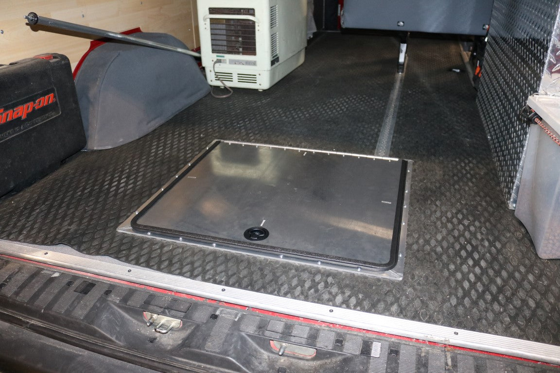 Van Compass Rear Storage Trunk, Sprinter 2500/3500 (2007-Up)