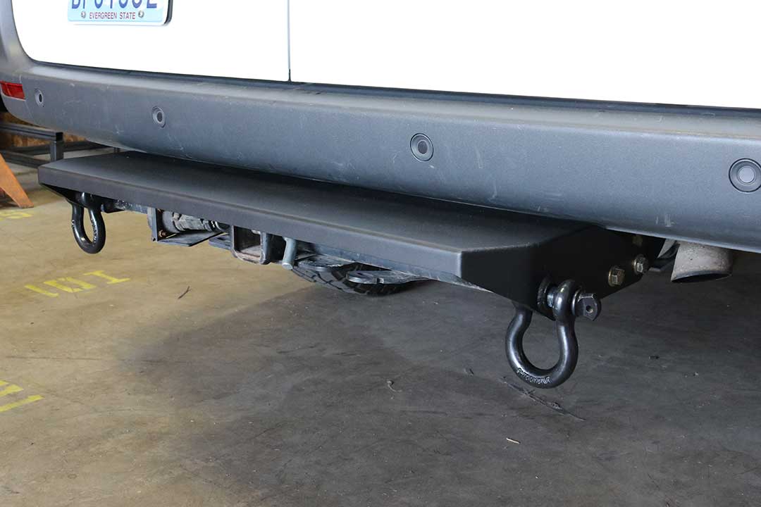 Van Compass Rear Mini Tug Step, Sprinter 2500/3500 (2019-Up)