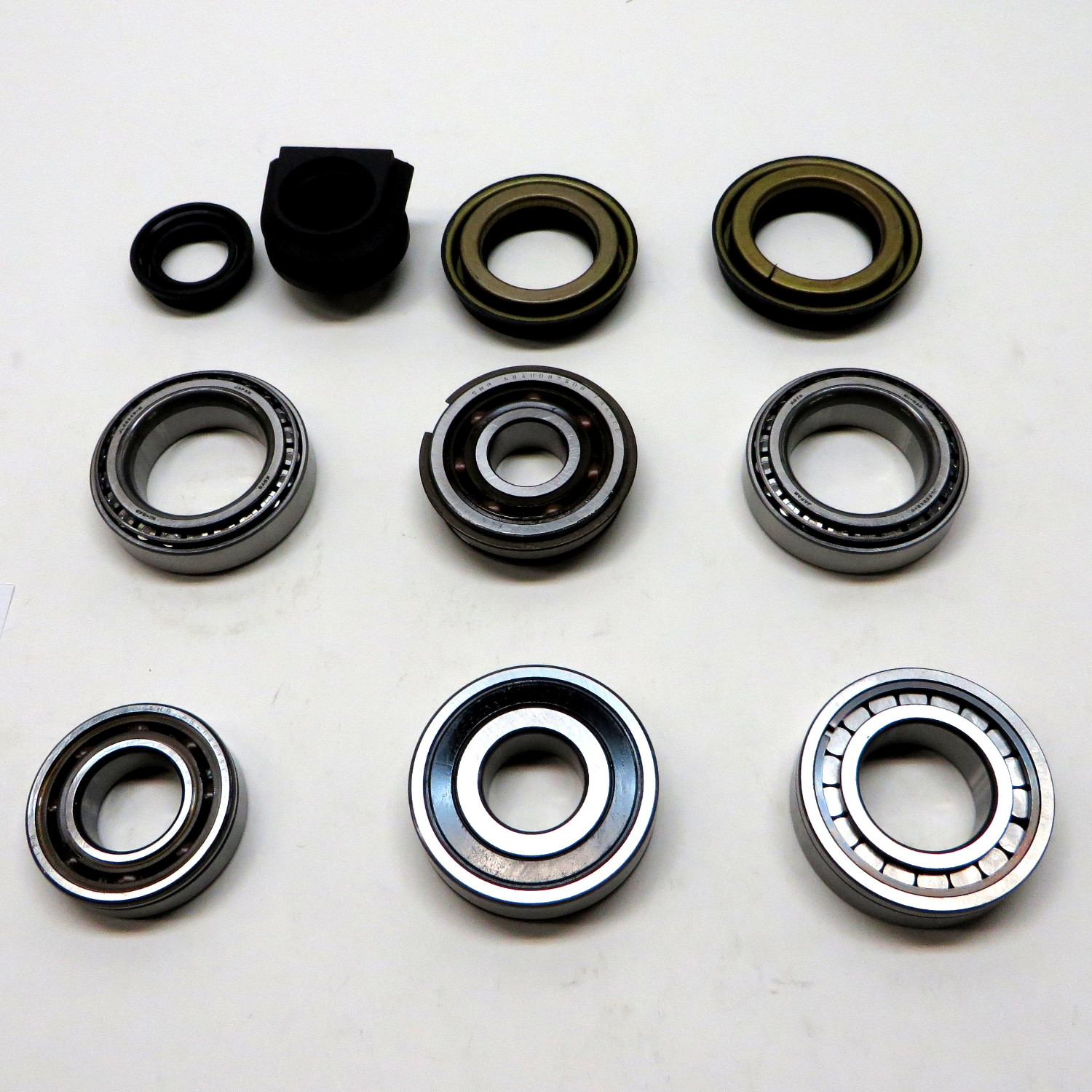 USA Standard Manual Transmission Bearing Kit 2002-2004 Mini Cooper 5-SPD.